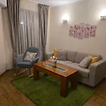 דירה Boutique - Flora Boutique