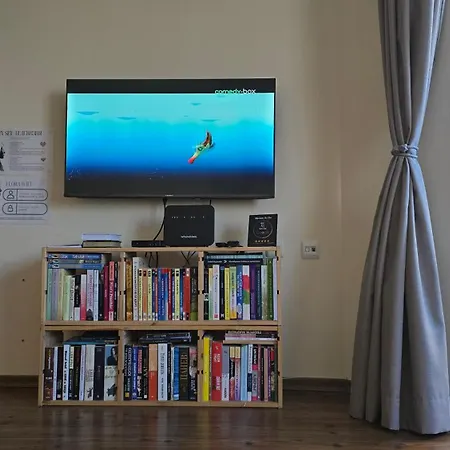 Apartment Boutique - Flora Boutique *