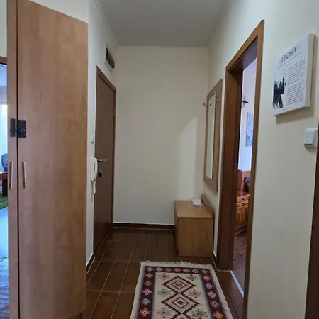 Apartment Boutique - Flora Boutique *