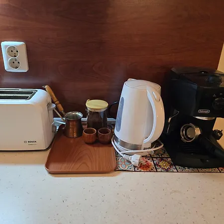 Apartment Boutique - Flora Boutique