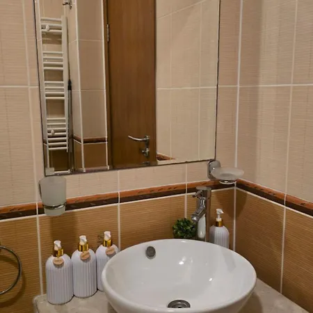 Boutique - Flora Boutique